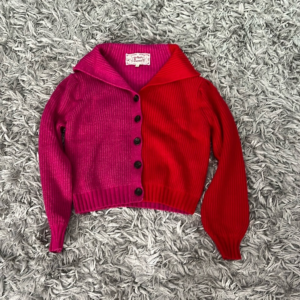 Half red half pink cardigan